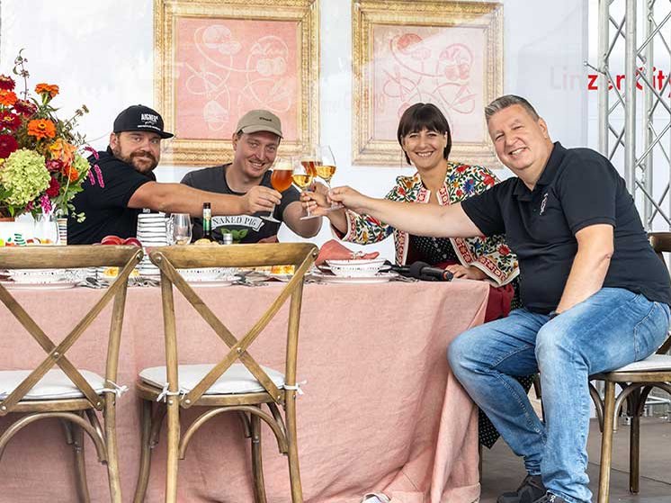 2.Podcast Innovation