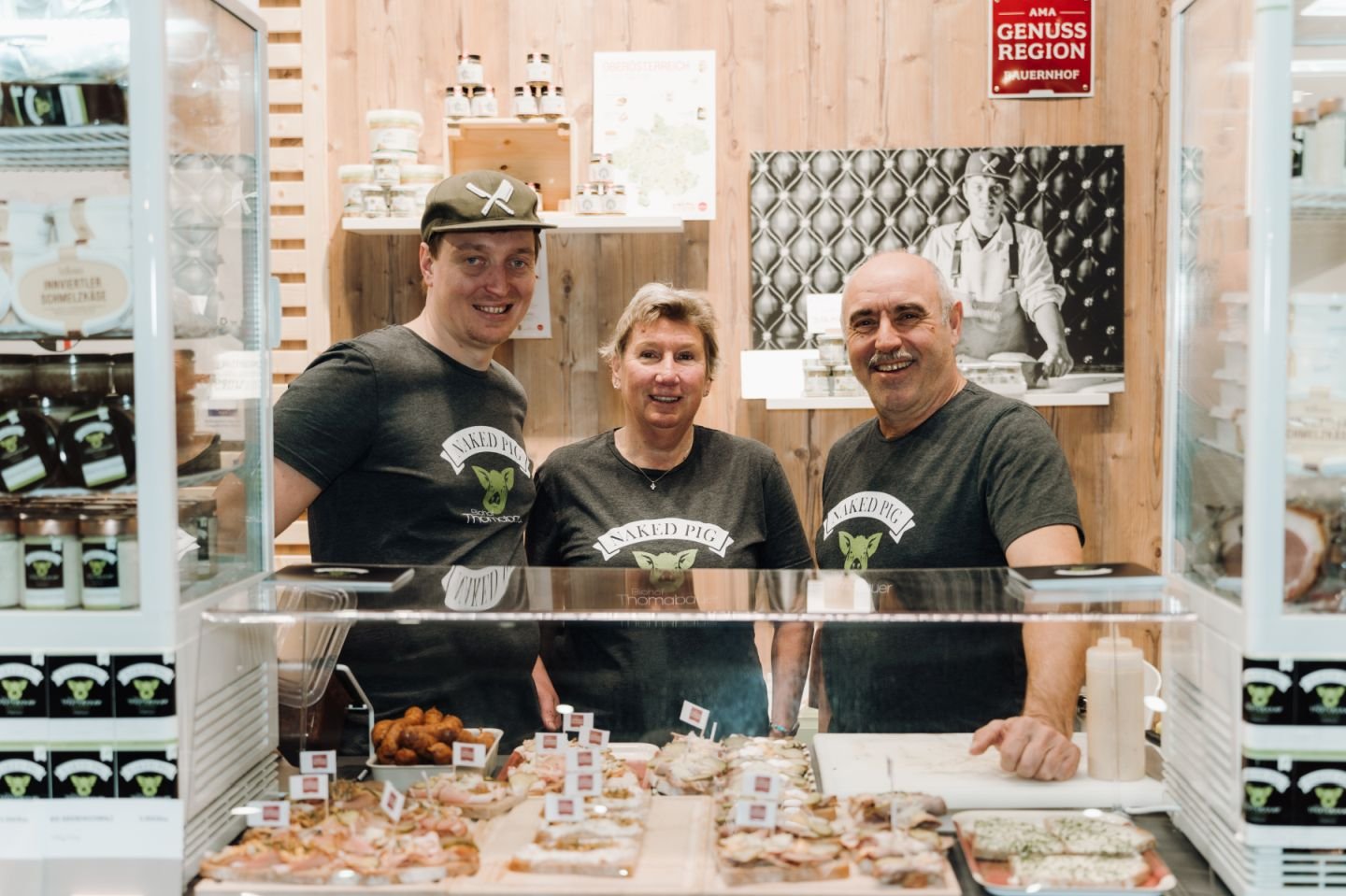 Familie Thomabauer am Messestand