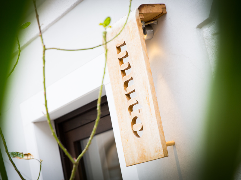 Muto Detail Page Image No. 1