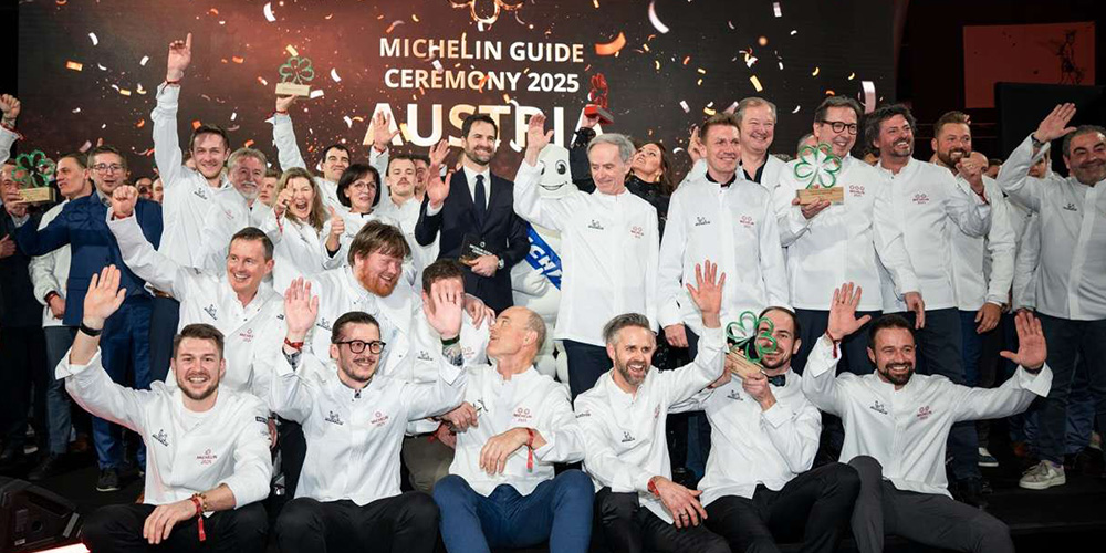 Die ausgezeichneten Köch:innen feiern ihre Erfolge