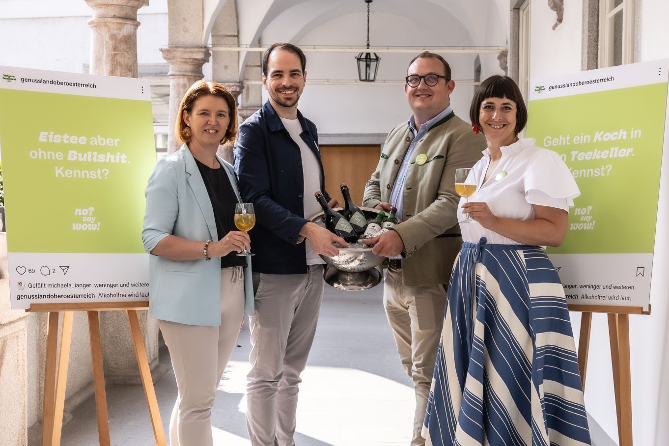 Pressefoto No & Wow mit Landesräting Michaela Langer-Weninger, Birgit Stockinger, Klemens Gold und Max Hisrschvogel